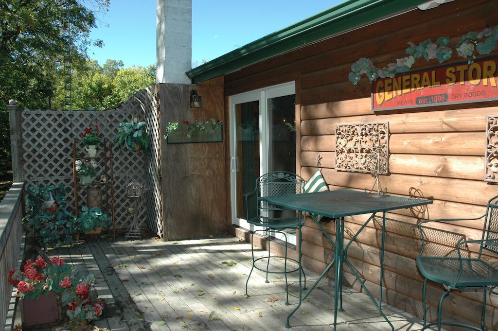 Lazy Cloud Bed & Breakfast Williams Bay Exterior foto