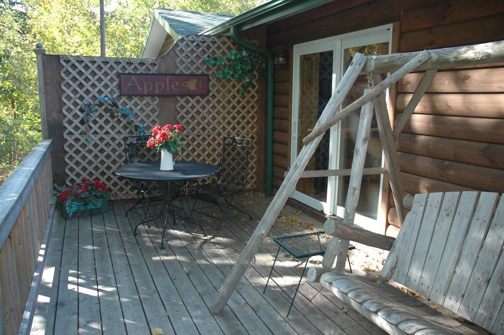 Lazy Cloud Bed & Breakfast Williams Bay Exterior foto