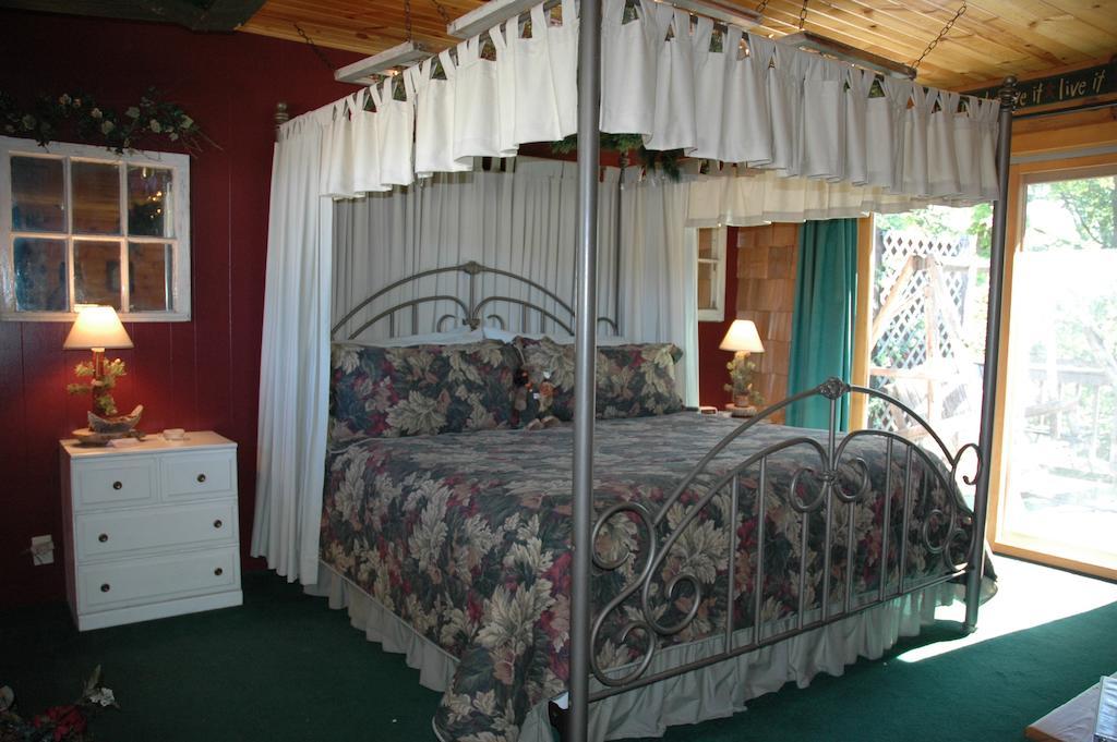 Lazy Cloud Bed & Breakfast Williams Bay Exterior foto