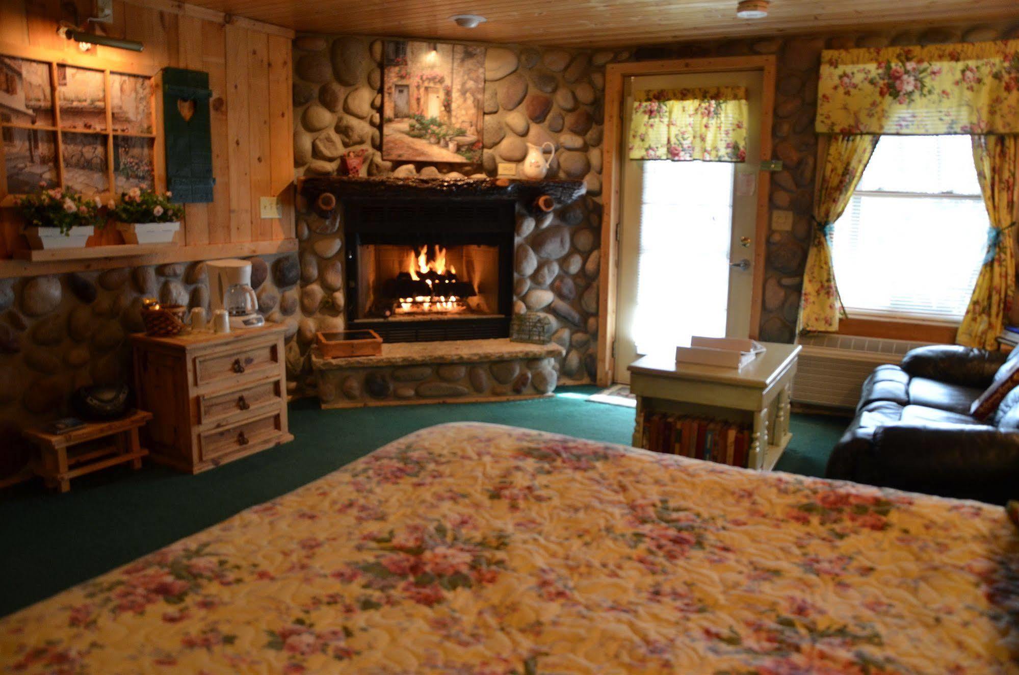 Lazy Cloud Bed & Breakfast Williams Bay Exterior foto