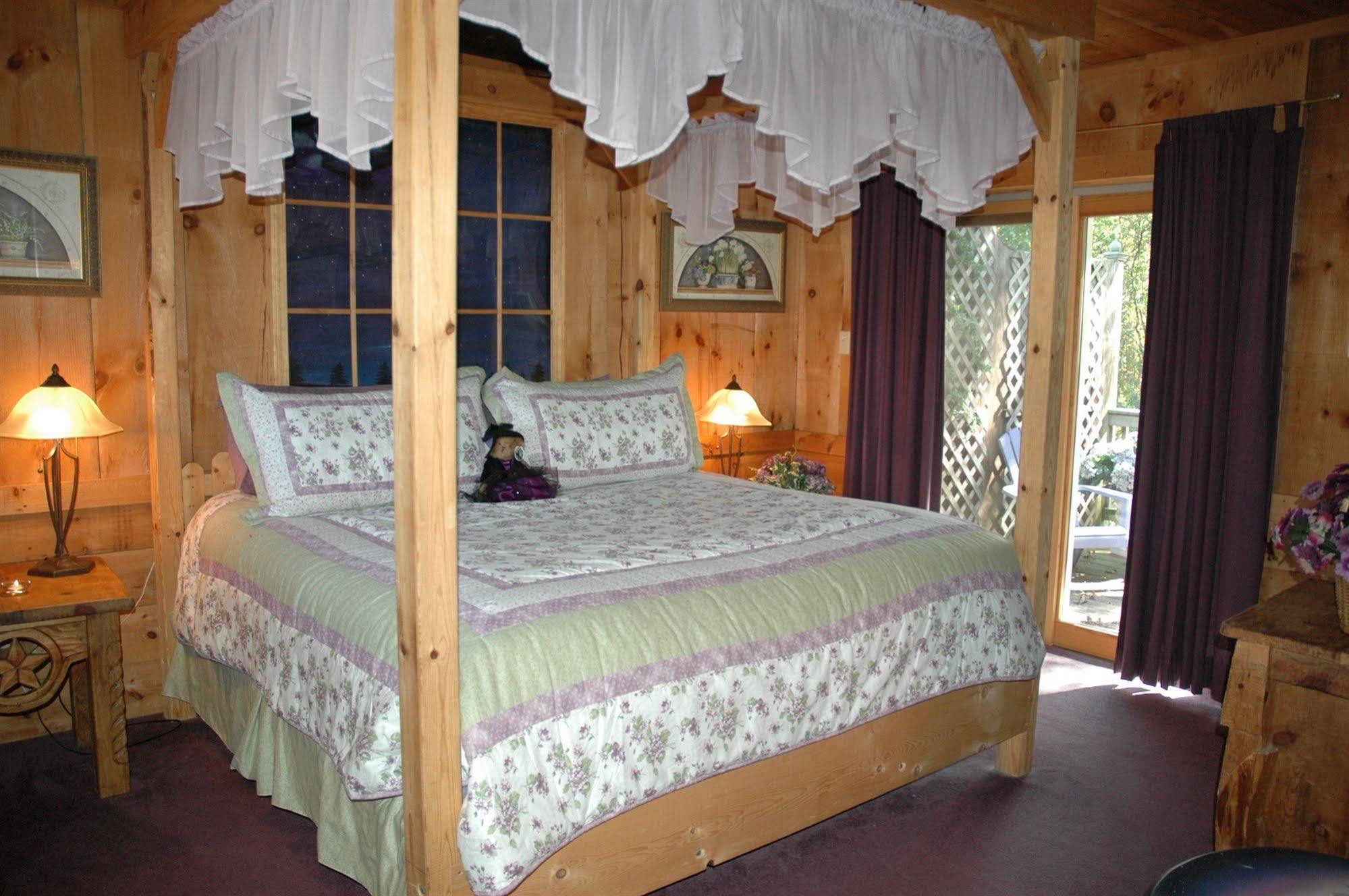 Lazy Cloud Bed & Breakfast Williams Bay Exterior foto