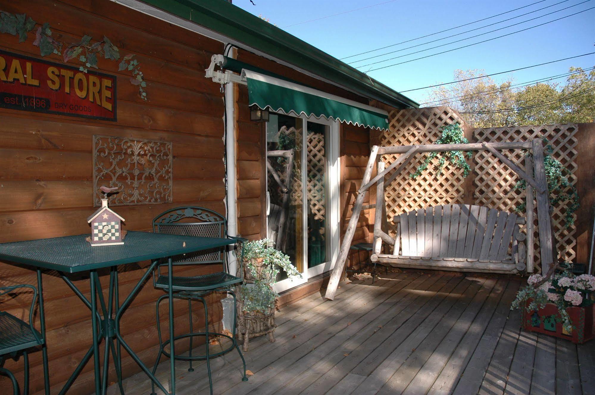 Lazy Cloud Bed & Breakfast Williams Bay Exterior foto