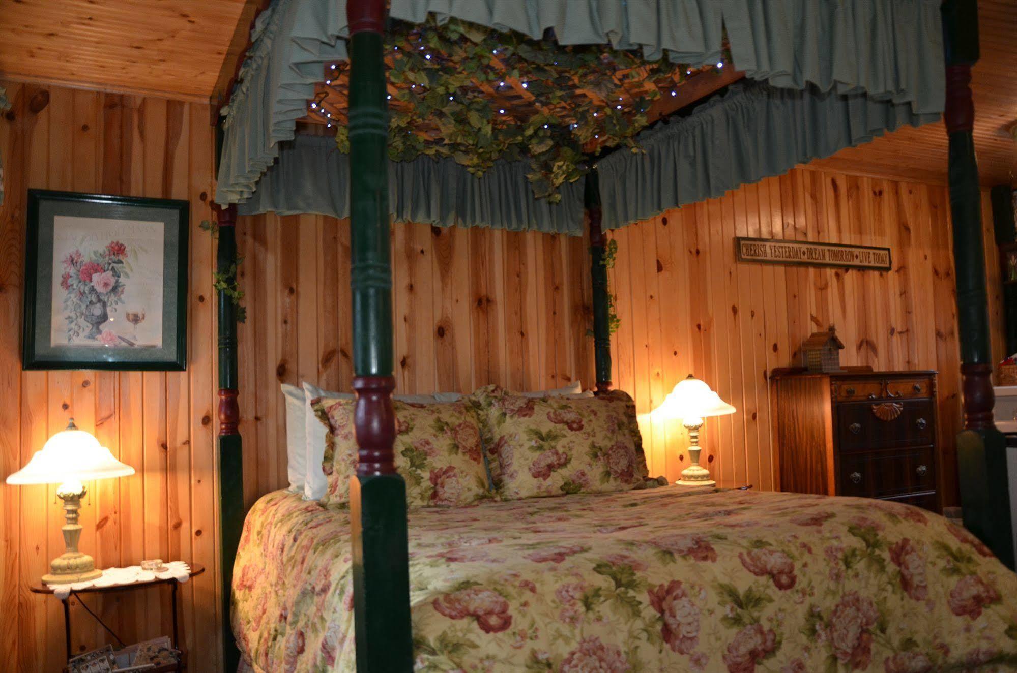 Lazy Cloud Bed & Breakfast Williams Bay Exterior foto