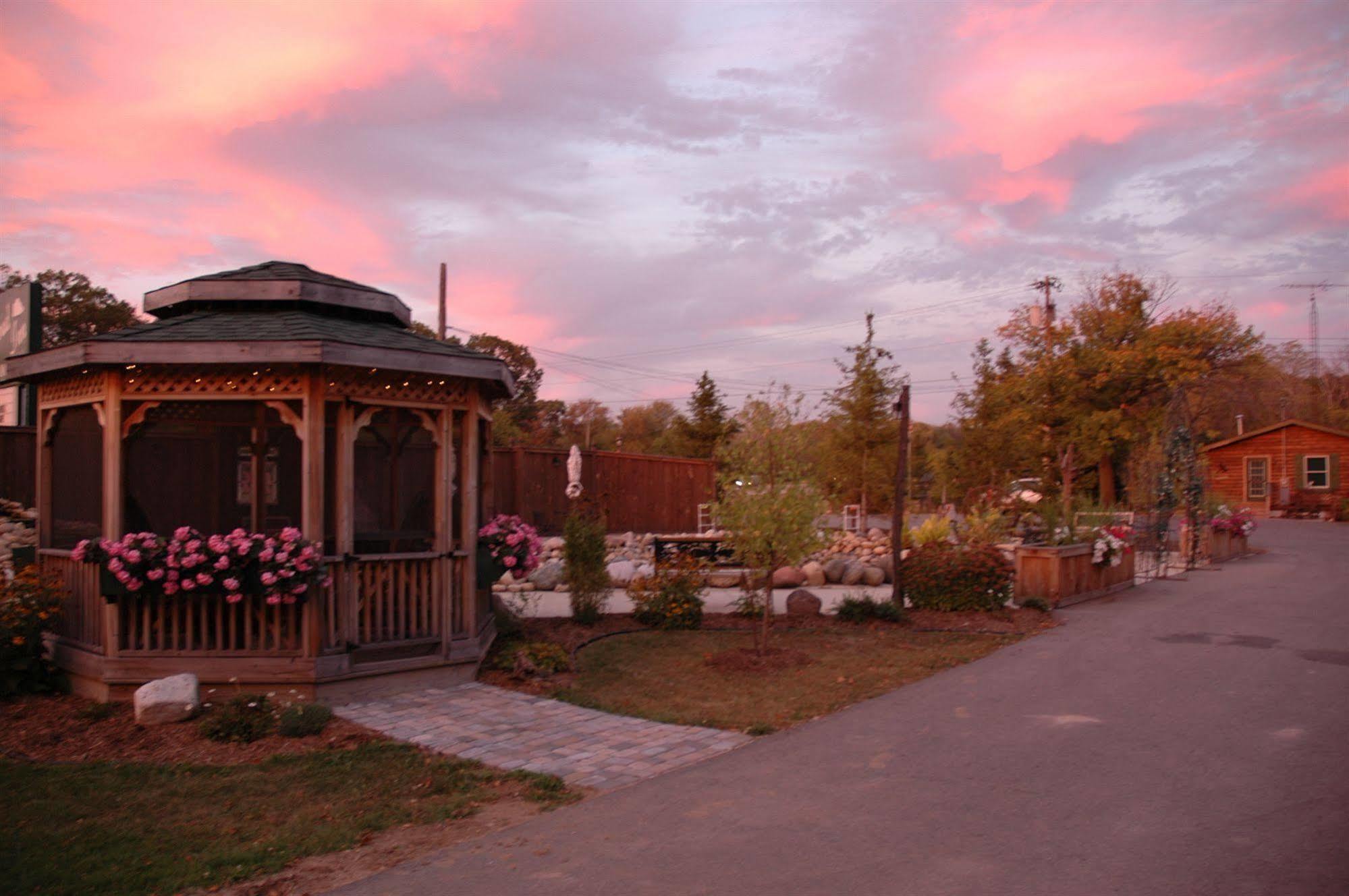 Lazy Cloud Bed & Breakfast Williams Bay Exterior foto
